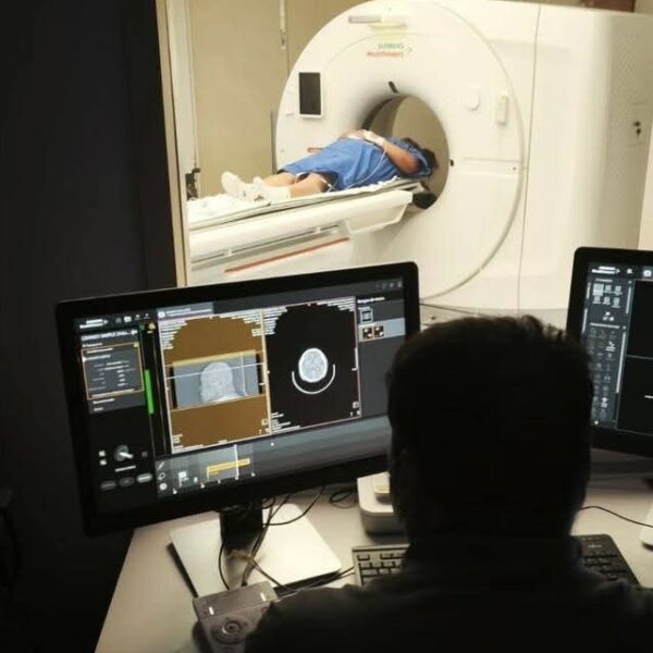 HRAE del ISSSTE en Estado de México retoma servicio de tomógrafo con más de 200 estudios realizados