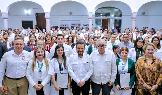 Fortalece IMSS infraestructura, personal médico y servicios en Sinaloa con entrega de 60 plazas definitivas