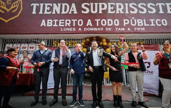 Inaugura Martí Batres nueva sucursal del SuperISSSTE en Tlalnepantla, Estado de México