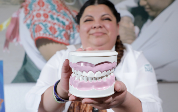 Cepillado dental, atención oportuna y uso de hilo dental, acciones del IMSS para prevenir enfermedades bucales