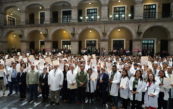 IMSS en Edomex es grande y se fortalece con incorporación de mil 123 médicas y médicos especialistas: Zoé Robledo