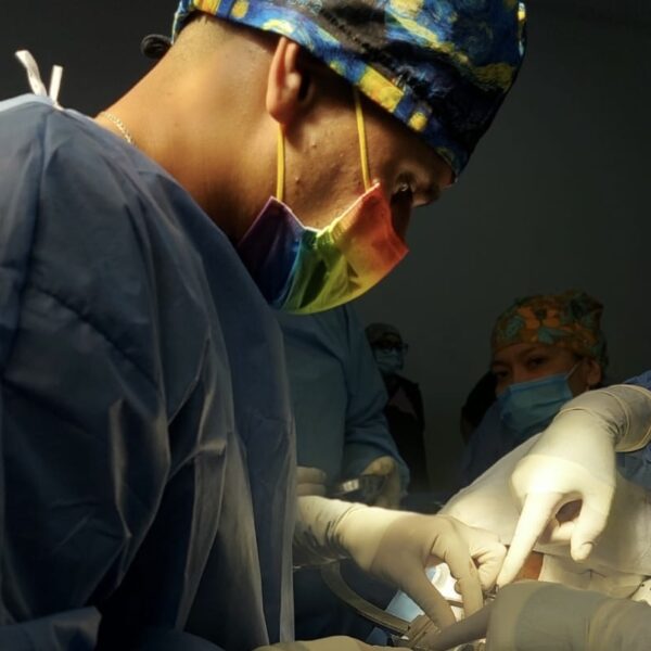 Realiza con éxito ISSSTE Morelos primera biopsia cerebral en beneficio de un paciente de 48 años