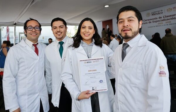 Incorporación de mil 295 especialistas, una de las mejores acciones para la transformación del ISSSTE: Martí Batres