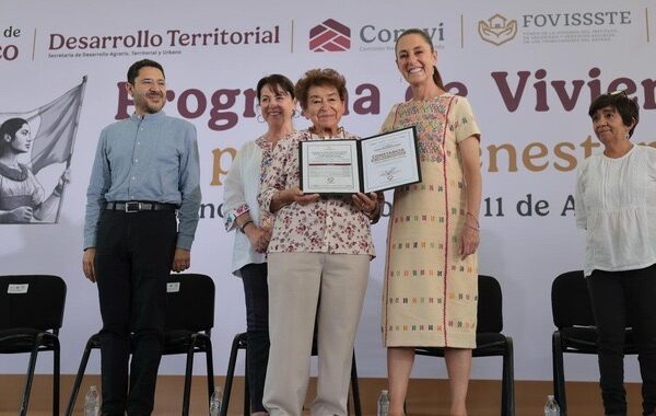 FOVISSSTE entrega mil 405 constancias de finiquito de créditos impagables en Morelos y Puebla