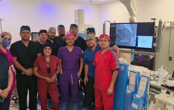 Hospital Regional del ISSSTE en Oaxaca beneficia a 47 derechohabientes con jornada quirúrgica multidisciplinaria