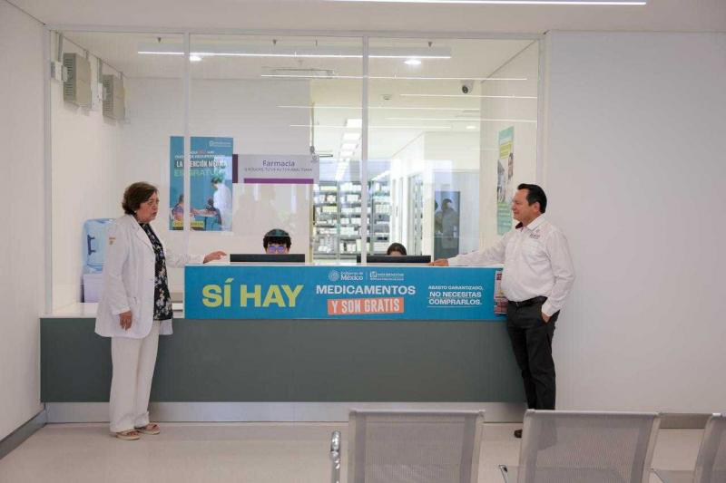 Gobernador Díaz Mena supervisa farmacia del nuevo hospital O’Horán y garantiza medicamentos gratuitos para las familias yucatecas