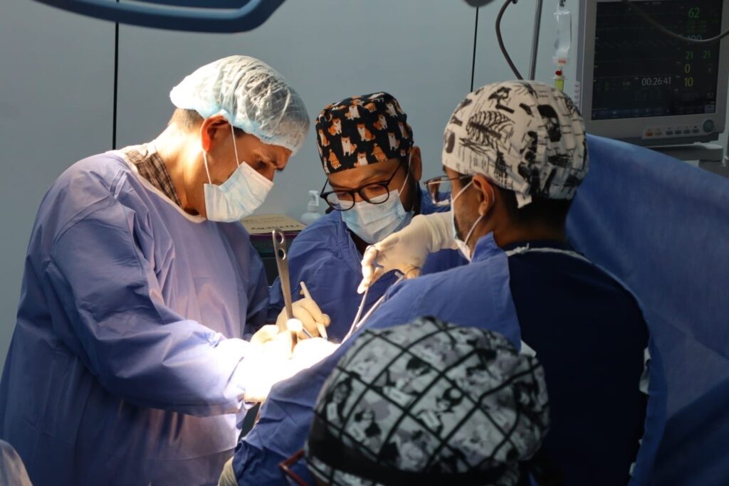 Hospital General “Dr. Calero Elorduy” del ISSSTE en Morelos coloca prótesis de rodilla a 25 pacientes