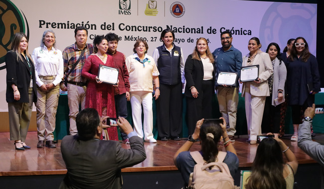 Reconoce IMSS a trabajadores por su participación en el Concurso Nacional de Crónica