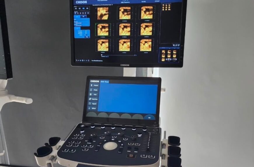 Entrega Martí Batres equipamiento e insumos médicos al HRAE del ISSSTE en el Estado de México
