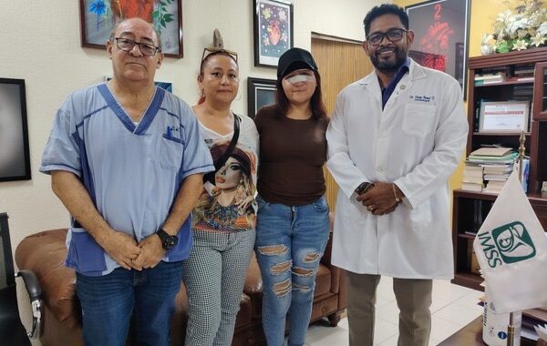Médicos del IMSS en Veracruz reconstruyen rostro a joven con heridas graves tras accidente en motocicleta